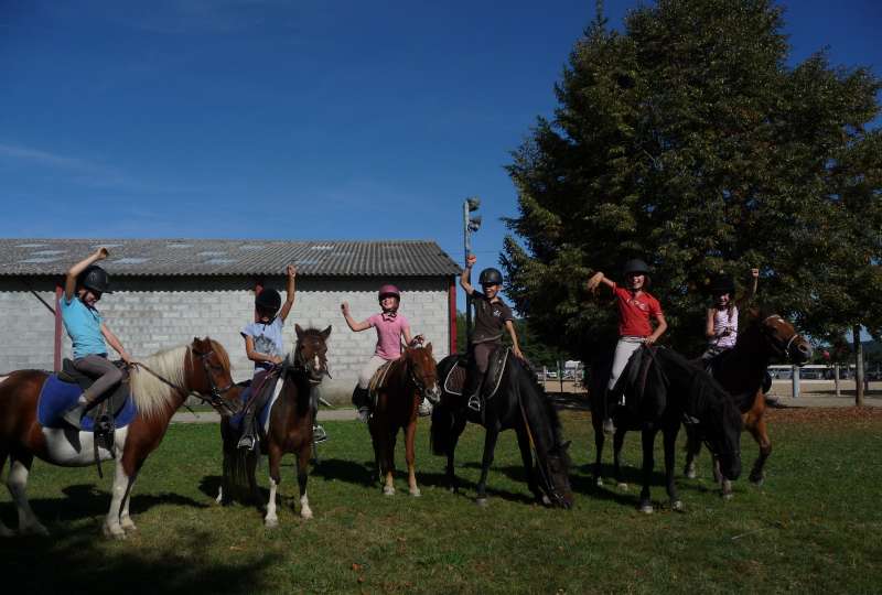pony games et/ou tir à l'arc et ballade